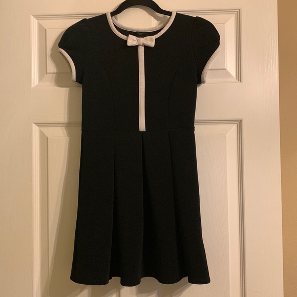 Forever 21 Girls Classic Black and White Dress - Picture 1 of 5